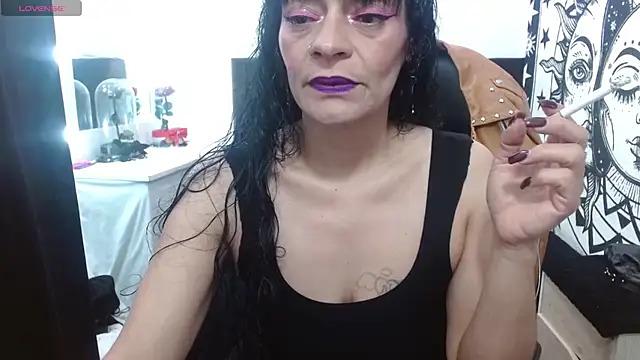 AlexandraJones  online show from 8, 2, 2026