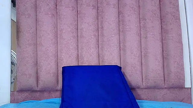 anisha x online show from 24, 10, 2025