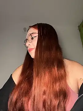 NatyOlson online show from 6, 11, 2025