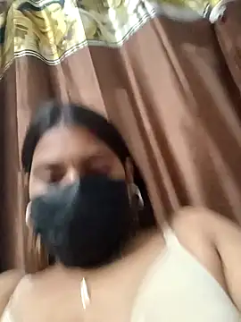 Hotmilfxox online show from 17, 1, 2025