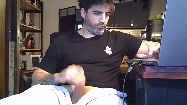 Snapshot of ozzypsico13 chatting on 13, 7, 2026 ozzypsico13 online show from 13, 7, 2026