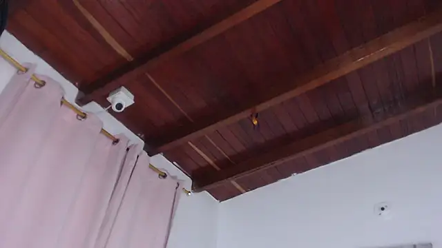 Amara Red online show from 21, 10, 2025