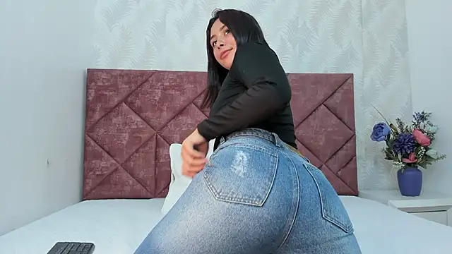  karla Brunette  online show from 31, 1, 2025