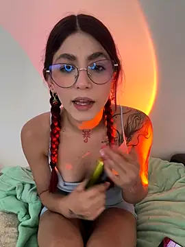 Snapshot of AnnyCherry_ chatting on 19, 9, 2025 AnnyCherry online show from 19, 9, 2025