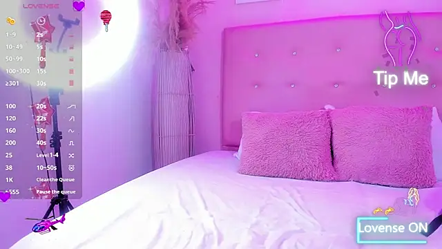 EIMY BRIGHT online show from 9, 9, 2025