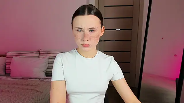 Snapshot of Stella_Sunny chatting on 14, 9, 2025 Stella Sunny online show from 14, 9, 2025
