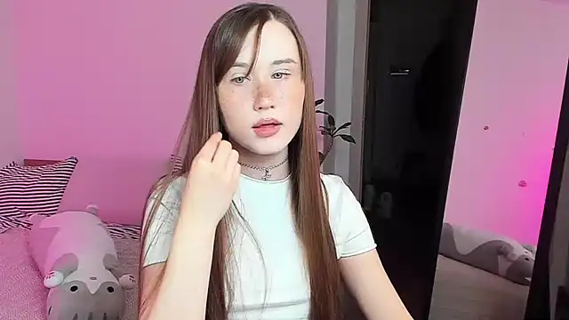 Snapshot of Stella_Sunny chatting on 8, 11, 2025 Stella Sunny online show from 8, 11, 2025