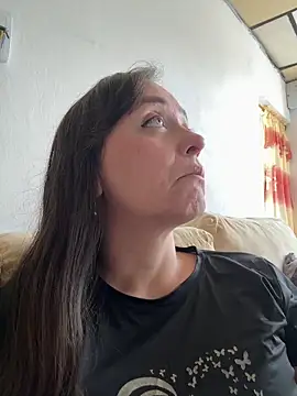 Snapshot of natalie_cowens chatting on 20, 6, 2026 natalie cowens online show from 20, 6, 2026