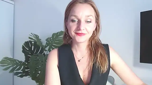 AliciaDesire online show from 24, 3, 2026