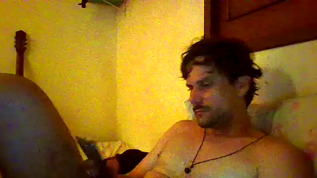 couplemilk online show from 13, 4, 2026