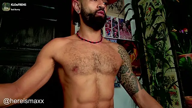 Snapshot of MaxG__ chatting on 9, 1, 2025 MaxG online show from 9, 1, 2025