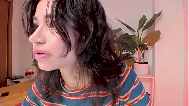 Adriennesexxx online show from 7, 3, 2025