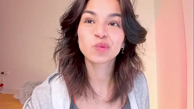 Adriennesexxx online show from 9, 3, 2025