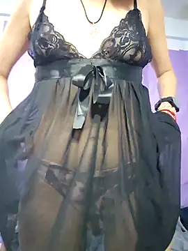 Lunababymylove online show from 15, 9, 2025