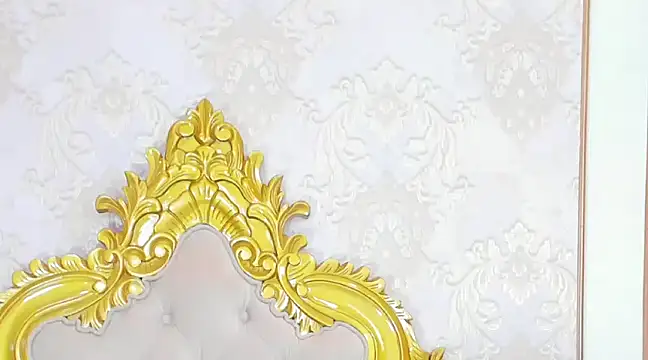 Snapshot of GiahDaniels chatting on 14, 12, 2024 GiahDaniels online show from 14, 12, 2024