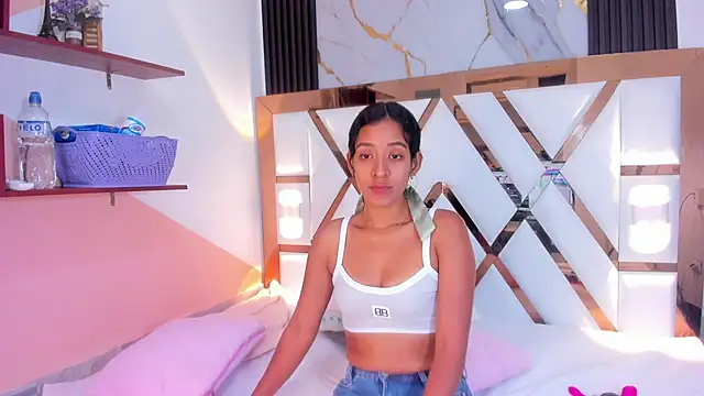 Snapshot of amberr_sweett69 chatting on 8, 3, 2025 amberr sweett69 online show from 8, 3, 2025