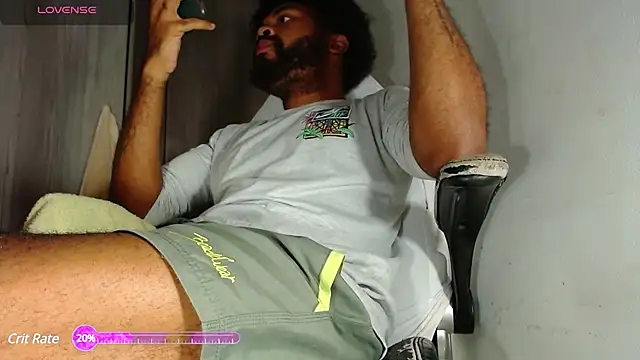 KaelMoreau online show from 14, 2, 2025