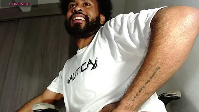 KaelMoreau online show from 16, 2, 2025