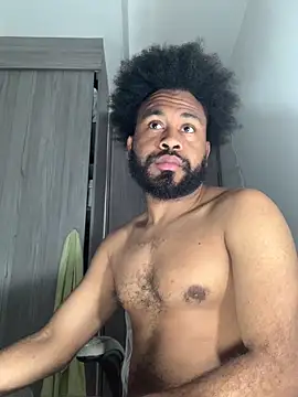 KaelMoreau online show from 26, 2, 2025