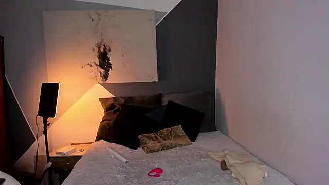 Miiaa wallace online show from 28, 3, 2026