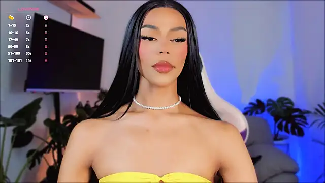 Snapshot of _Miss_Anna_ chatting on 1, 2, 2025 Miss Anna online show from 1, 2, 2025