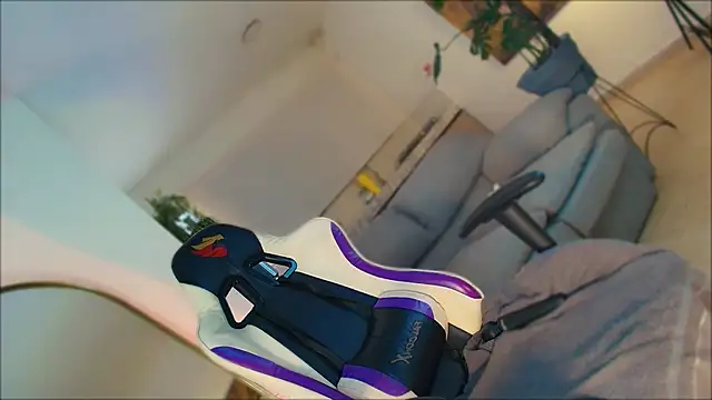 Snapshot of _Miss_Anna_ chatting on 22, 10, 2025 Miss Anna online show from 22, 10, 2025