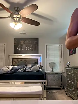 Snapshot of BubbaATL chatting on 23, 9, 2025 BubbaATL online show from 23, 9, 2025