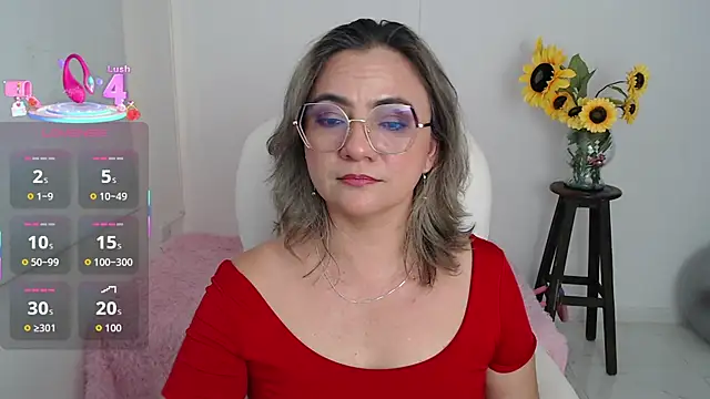 Snapshot of Ghada_milf chatting on 14, 11, 2025 Ghada milf online show from 14, 11, 2025