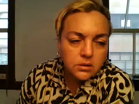 Snapshot of Parolita chatting on 21, 7, 2026 Parolita online show from 21, 7, 2026