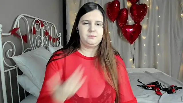 Snapshot of Miley_Brown_ chatting on 16, 2, 2025 Miley Brown online show from 16, 2, 2025