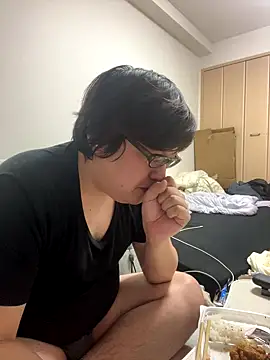 Snapshot of yuuki198912 chatting on 27, 11, 2025 yuuki198912 online show from 27, 11, 2025