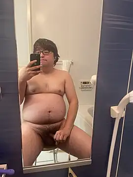 Snapshot of yuuki198912 chatting on 2, 12, 2025 yuuki198912 online show from 2, 12, 2025