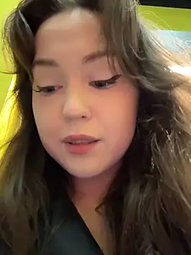 Peachy Dream online show from 6, 11, 2025