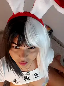 Snapshot of Cleo_hills chatting on 2, 2, 2025 Cleo hills online show from 2, 2, 2025