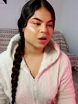 Snapshot of Cleo_hills chatting on 17, 3, 2025 Cleo hills online show from 17, 3, 2025