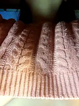 Snapshot of Cleo_hills chatting on 10, 10, 2025 Cleo hills online show from 10, 10, 2025