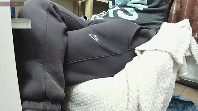 Snapshot of Queen_Sport chatting on 1, 12, 2025 Queen Sport online show from 1, 12, 2025