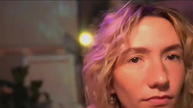 Snapshot of Arianna_Richi chatting on 1, 10, 2025 Arianna Richi online show from 1, 10, 2025