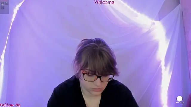 Seductive She Wolf online show from 2, 6, 2026