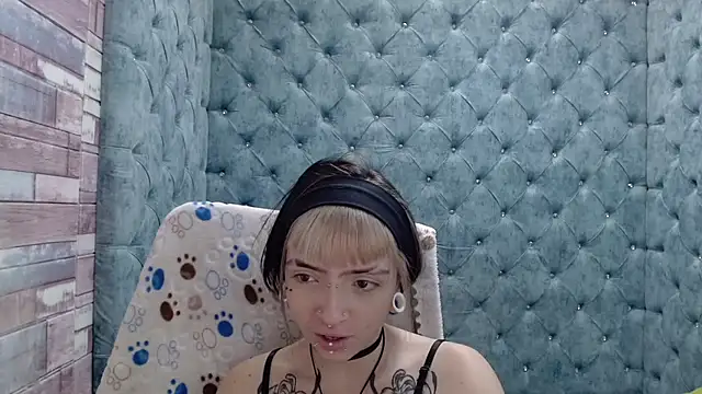 Samantha Smiith online show from 10, 10, 2025