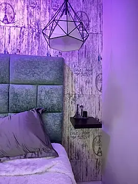 AbyThompson online show from 11, 2, 2025