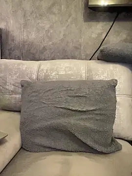 AbyThompson online show from 3, 3, 2025