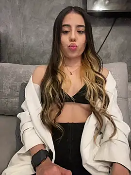 AbyThompson online show from 8, 3, 2025