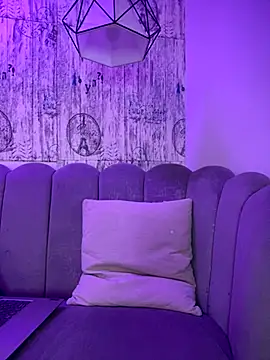 AbyThompson online show from 22, 9, 2025