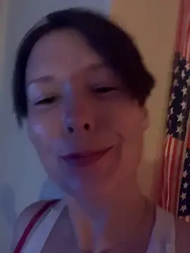 Snapshot of KatieBARBiE98 chatting on 6, 10, 2025 KatieBARBiE98 online show from 6, 10, 2025