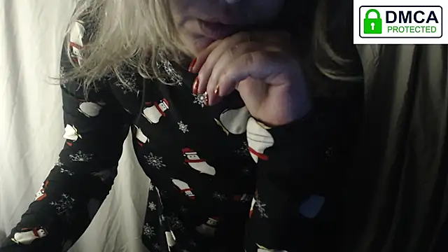 1BECHA1 online show from 10, 3, 2025