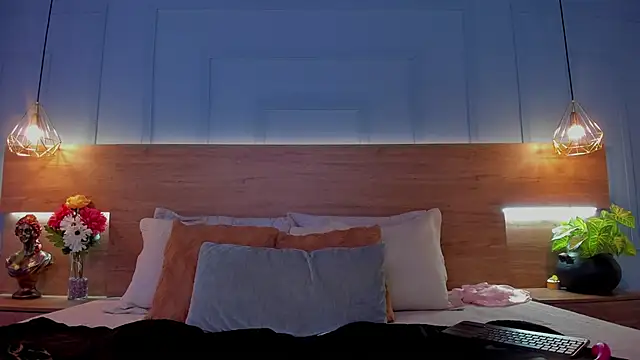 Snapshot of andymiller_ chatting on 3, 2, 2025 andymiller online show from 3, 2, 2025