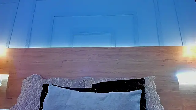 Snapshot of andymiller_ chatting on 21, 2, 2025 andymiller online show from 21, 2, 2025