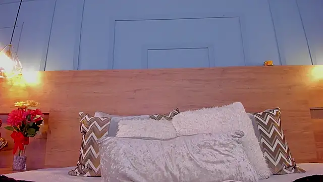 Snapshot of andymiller_ chatting on 12, 3, 2025 andymiller online show from 12, 3, 2025