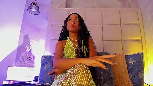 Snapshot of andymiller_ chatting on 7, 10, 2025 andymiller online show from 7, 10, 2025